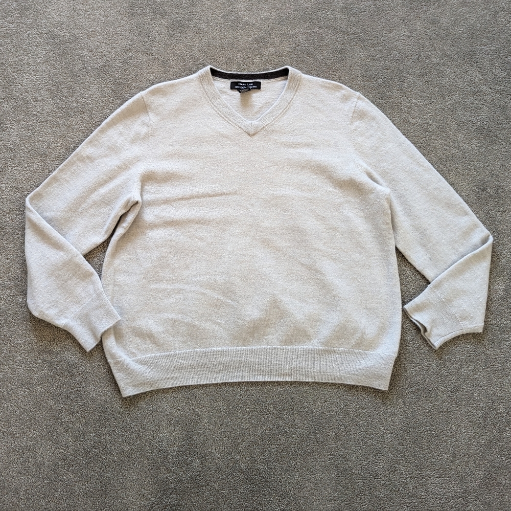 Mark Law cream color V-neck thick merino wool sweater men's Medium NEW